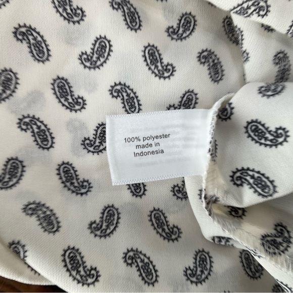 Lane Bryant White Black Paisley Print Blouse Size 18 NWT - Picture 5 of 7